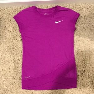Girls Nike shirt
